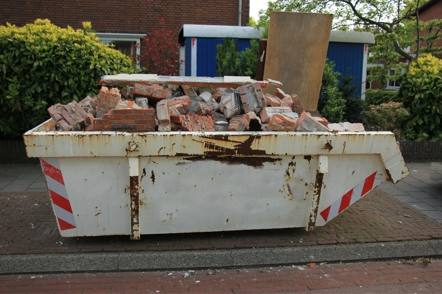 How to Choose the Right Renovation Dumpster Rental Size